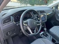 Usata VW Tiguan Life 150 CV (110 kW) 2021 Grigio SUV