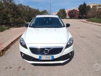 Usata Volvo V40 2017 Bianco Berlina