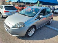 Usata Fiat Grande Punto 65 CV (47 kW) 2009 Grigio Utilitaria