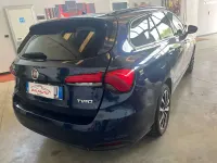 Usata Fiat Tipo Business 120 CV (88 kW) 2017 Blu scuro metallizzato Station wagon