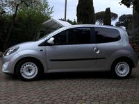 Usata Renault Twingo Dynamique 58 CV (42 kW) 2007 Argento Utilitaria