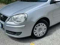 Usata VW Polo Trendline 69 CV (50 kW) 2007 Grigio Utilitaria