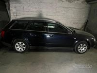 Usata Audi A4 130 CV (95 kW) 2002 Blu Station wagon