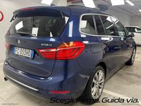 Usata BMW 218 Gran Tourer Luxury Line 150 CV (110 kW) 2016 Blu Monovolume