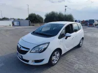 Usata Opel Meriva 120 CV (88 kW) 2017 Bianco Monovolume