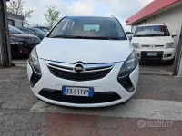 Usata Opel Zafira Tourer Cosmo 150 CV (110 kW) 2014 Bianco Monovolume