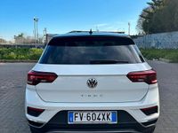 Usata VW T-Roc 150 CV (110 kW) 2019 Bianco SUV