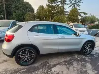 Usata Mercedes GLA200 136 CV (100 kW) 2014 Grigio SUV