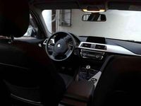 Usata BMW 318 Advantage 150 CV (110 kW) 2016 Station wagon