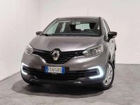 Usata Renault Captur Life 90 CV (66 kW) 2018 Grigio scuro SUV