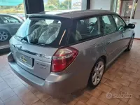 Usata Subaru Outback 150 CV (110 kW) 2008 Grigio Station wagon
