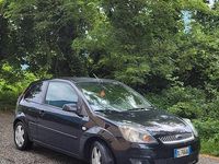 Usata Ford Fiesta 68 CV (50 kW) 2008 Nero Utilitaria