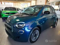 Nuova Fiat 500 Icon 65 CV (47 kW) 2026 Blu Berlina
