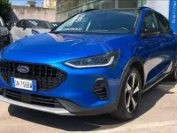 Usata Ford Focus Active X 125 CV (91 kW) 2023 Desert island blue (metallizzato) Berlina