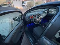 Usata Fiat Punto 77 CV (56 kW) 2015 Grigio Berlina