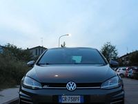 Usata VW Golf VII R-line 116 CV (85 kW) 2017 Grigio Berlina