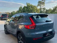 Usata Volvo XC40 Plus 163 CV (119 kW) 2023 Grigio SUV