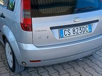 Usata Ford Fiesta 75 CV (55 kW) 2005 Utilitaria