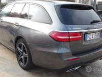 Usata Mercedes E300 Premium 194 CV (142 kW) 2019 Grigio Station wagon
