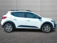 Usata Dacia Sandero Comfort 101 CV (74 kW) 2023 Other Utilitaria