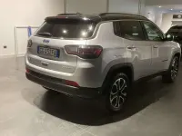 Usata Jeep Compass Limited 190 CV (139 kW) 2021 Argento SUV