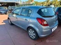 Usata Opel Corsa Cosmo 75 CV (55 kW) 2011 Grigio Utilitaria