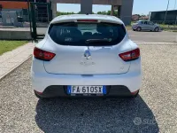 Usata Renault Clio IV 75 CV (55 kW) 2015 Bianco Berlina