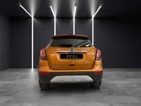 Usata Opel Mokka X S 136 CV (100 kW) 2016 Oro SUV