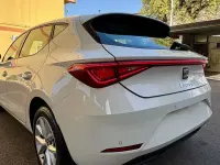 Usata Seat Leon Business 116 CV (85 kW) 2022 Bianco Berlina
