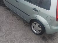 Usata Ford Fiesta 2004 Utilitaria