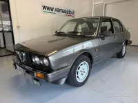 Usata Alfa Romeo Alfetta Quadrifoglio 125 CV (91 kW) 1983 Marrone Berlina