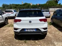 Usata VW T-Roc Style 116 CV (85 kW) 2018 Grigio SUV