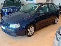 Usata Seat Ibiza 60 CV (44 kW) 2001 Blu met. Utilitaria