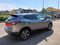 Usata Nissan Qashqai N-Connecta 116 CV (85 kW) 2019 Grigio SUV