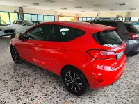 Usata Ford Fiesta 75 CV (55 kW) 2022 Rosso Utilitaria