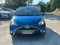 Begagnad Toyota Yaris Hybrid Active 73 HK (53 kW) 2015 Blå Sedan