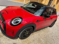 Usata Mini Cooper SE Classic 75 kW (102 CV) 2023 Rosso Utilitaria