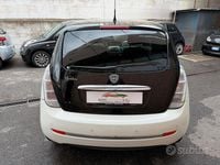 Usata Lancia Ypsilon 60 CV (44 kW) 2010 Beige Utilitaria
