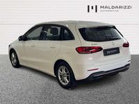 Usata Mercedes B180 116 CV (85 kW) 2019 Bianco polare Monovolume