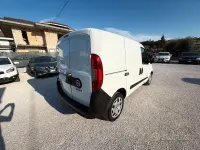 Usata Fiat Doblò 105 CV (77 kW) 2016 Bianco Monovolume