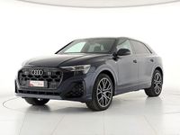 Usata Audi Q8 S-Line 394 CV (289 kW) 2025 Grigio waitomo metallizzato SUV