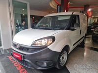 Usado Fiat Doblò Easy 95 HP (69 kW) 2021 Branco Monovolume