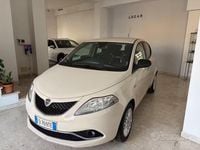 Usata Lancia Ypsilon Platinum 69 CV (50 kW) 2016 Beige Utilitaria