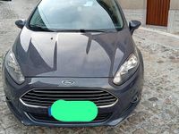 Usata Ford Fiesta 75 CV (55 kW) 2013 Grigio Utilitaria