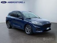 Usata Ford Kuga ST-Line X 190 CV (139 kW) 2022 Blu blazer SUV