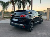 Usata Peugeot 3008 Allure 131 CV (96 kW) 2022 Nero SUV