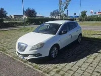 Usata Lancia Delta 120 CV (88 kW) 2012 Utilitaria