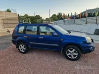 Begagnad Nissan X-Trail 136 HK (100 kW) 2005 Blå SUV