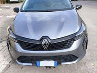 Usata Renault Clio V Evolution 101 CV (74 kW) 2024 Grigio Berlina