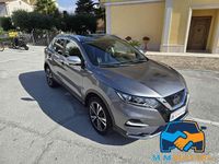 Usata Nissan Qashqai N-Connecta 110 CV (80 kW) 2017 Grigio scuro SUV